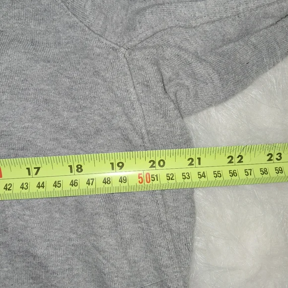 Alaskan Hardgear Duluth Trading Company Gray Men's Crewneck Sweatshirt - Picture 5 of 5